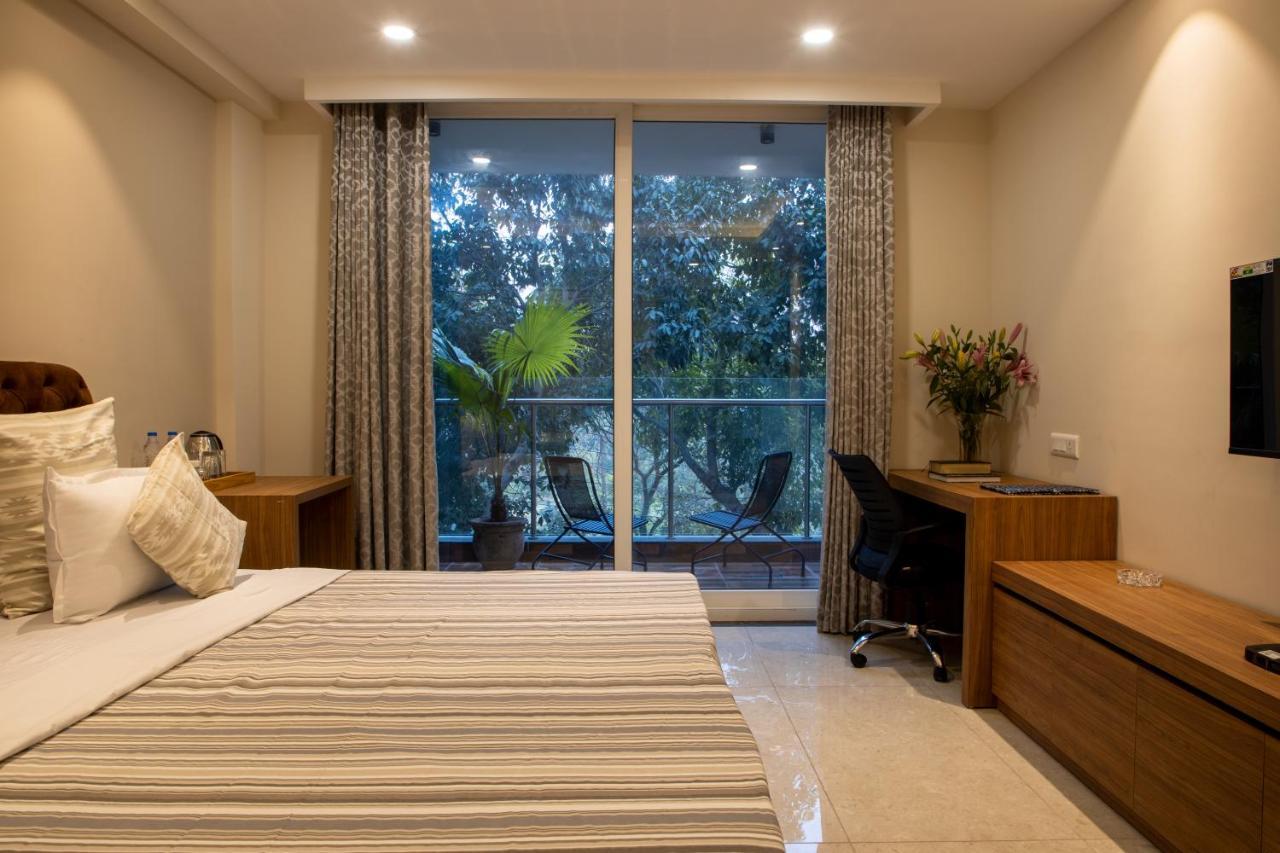 Perch Service Apartment-Mg Road Гургаон Экстерьер фото